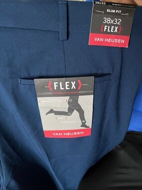Van Heusen Flex Slim Fit Dress Pants in Navy